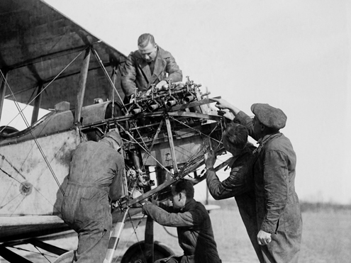 Авиаторы 1921