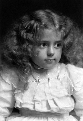 Девочка 1900